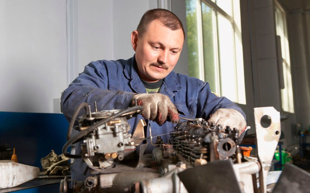 Механики – просте пояснення складних процесів у нашому житті механики